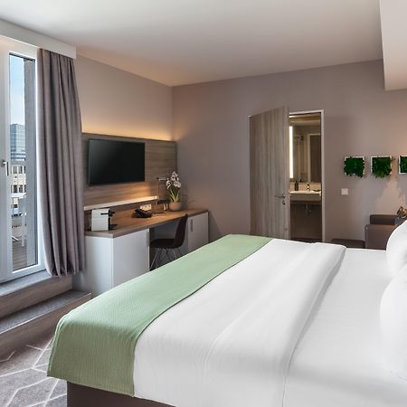 Holiday Inn Munich - City East, An Ihg Hotel Exterior foto